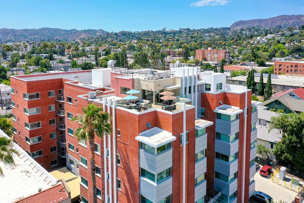 Hollywood Hills Senior Living photo 2