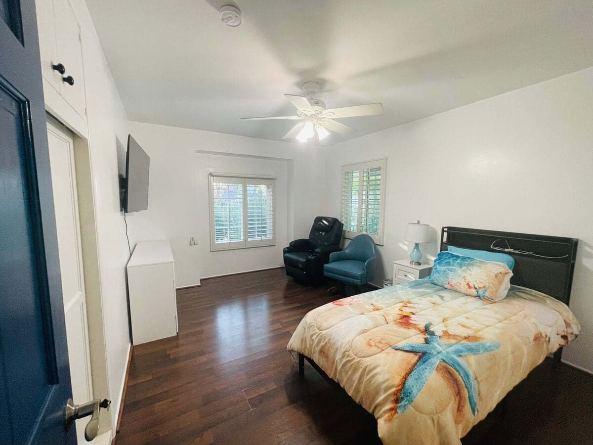 Broadmoor Assisted Living photo 3