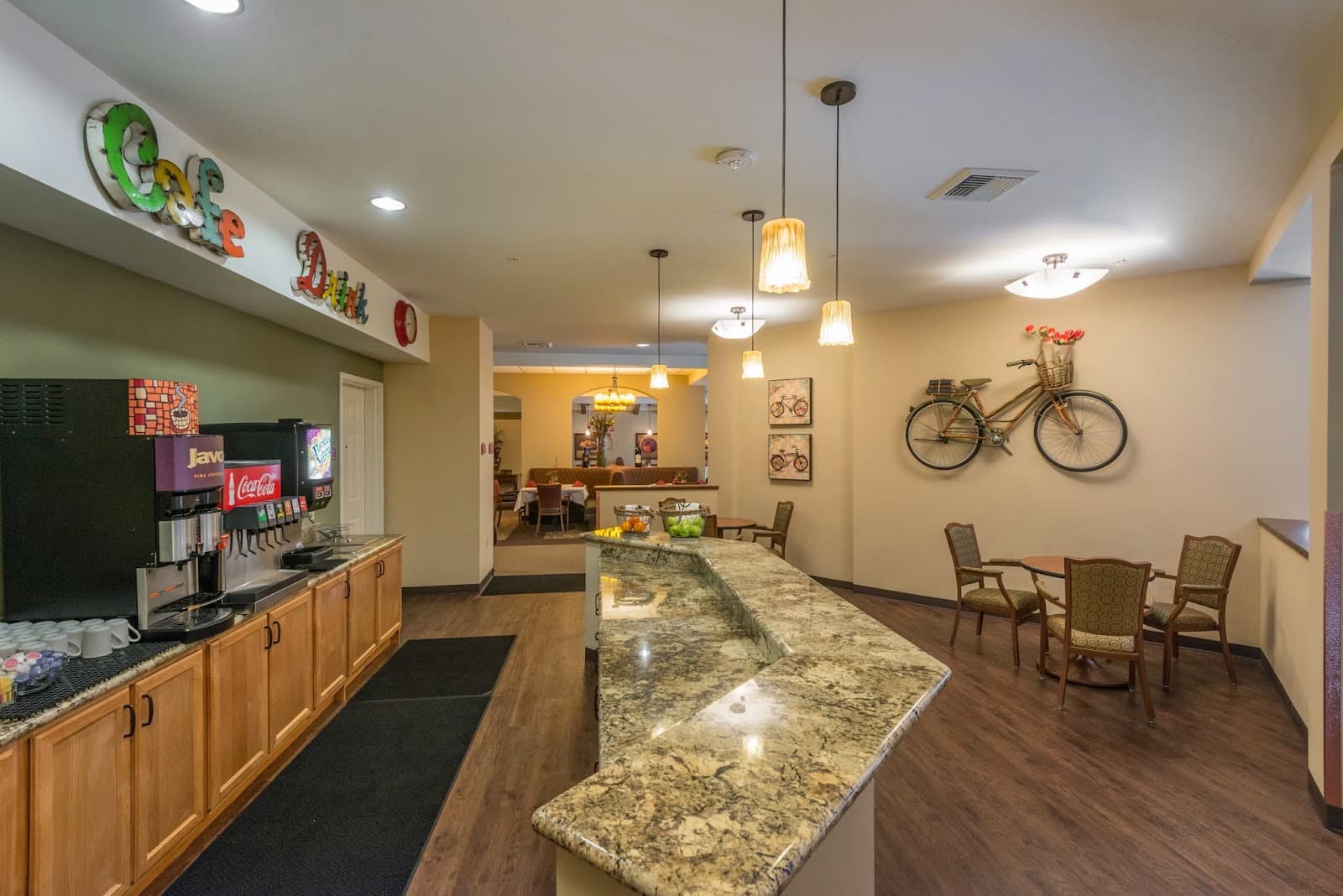 Carlton Senior Living Davis photo 5