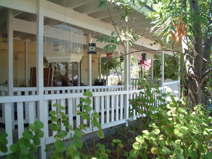 Lakeside Manor photo 5
