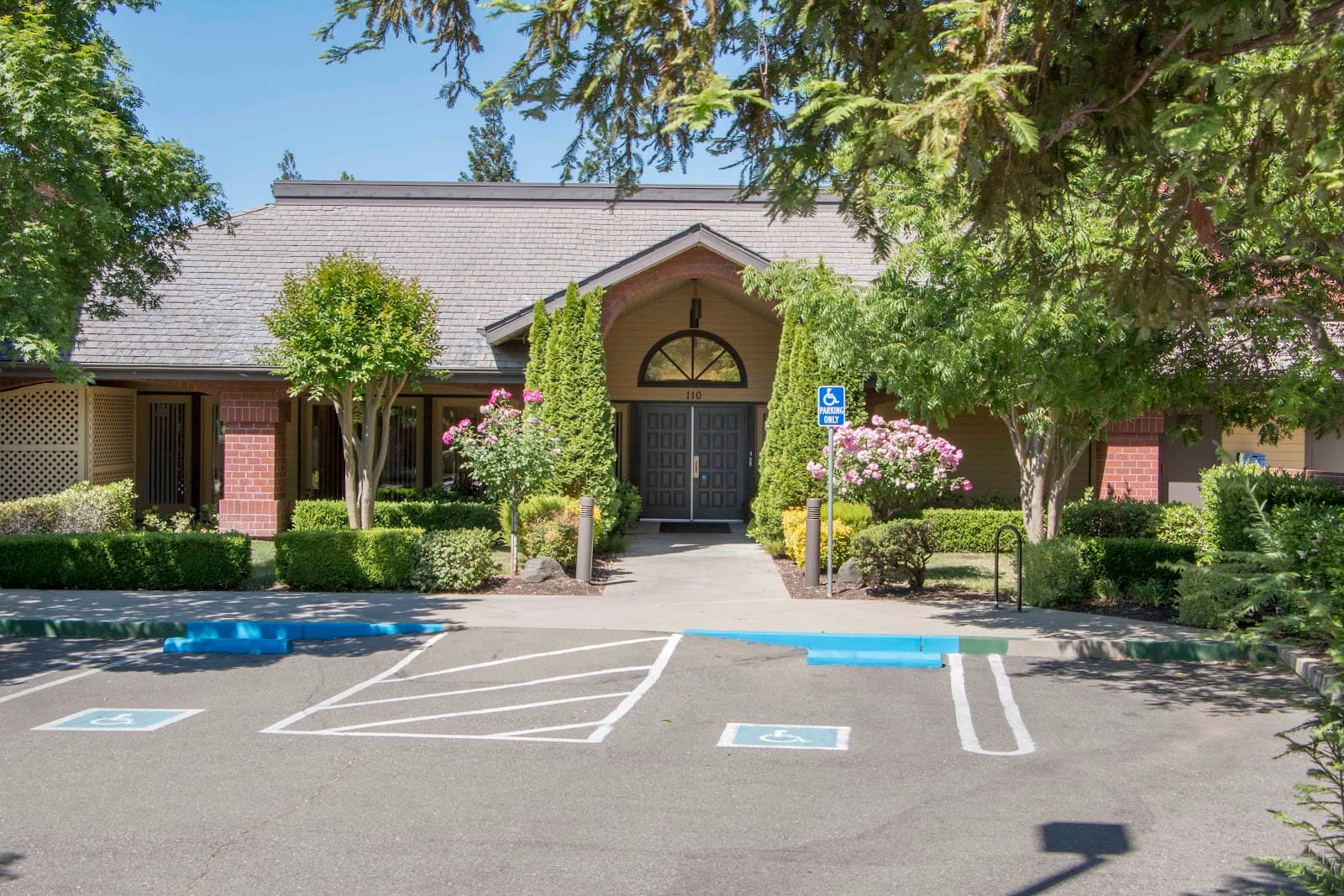 Summerfield Memory Care Of Roseville photo 2