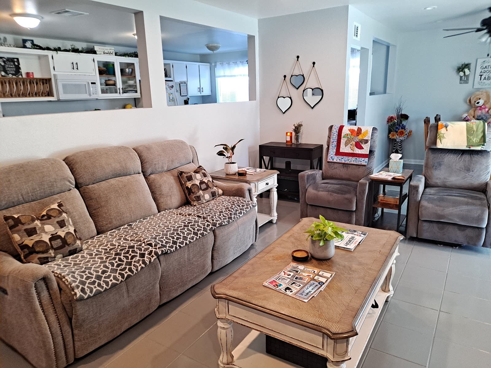 Casa Blanca Senior Living photo 3