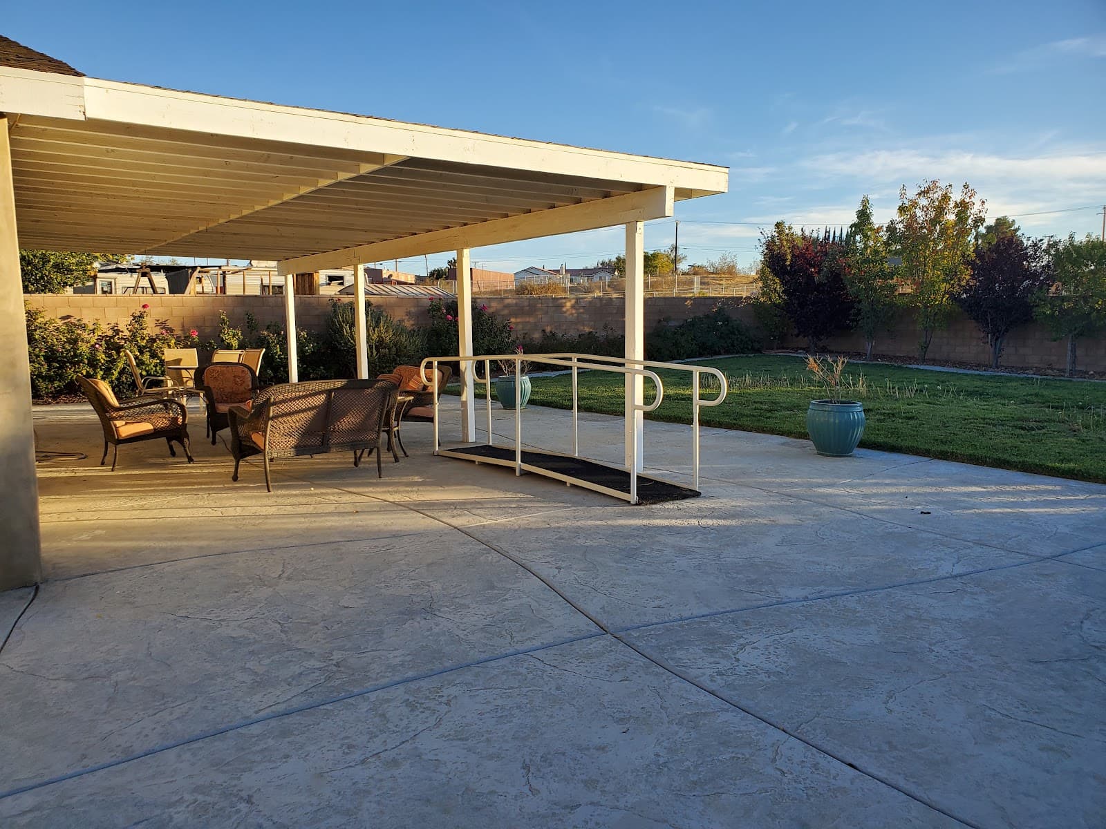 Desert Horizon Residential Care photo 2