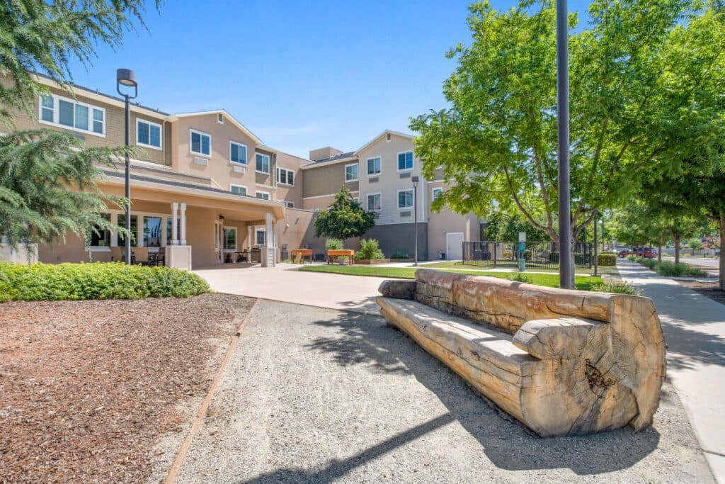 Carmel Village at Clovis photo 3