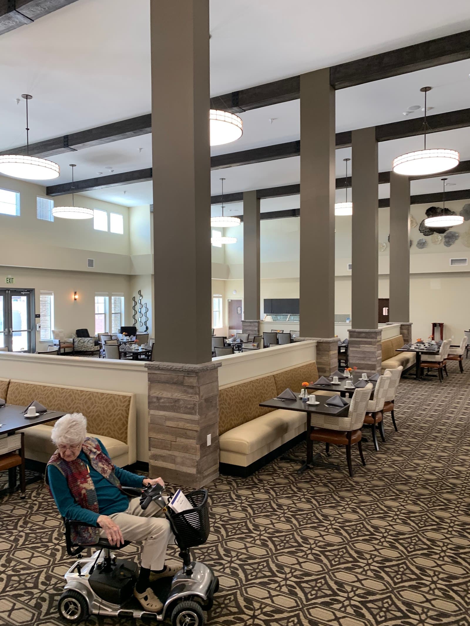 Hilltop Springs Senior Living photo 4