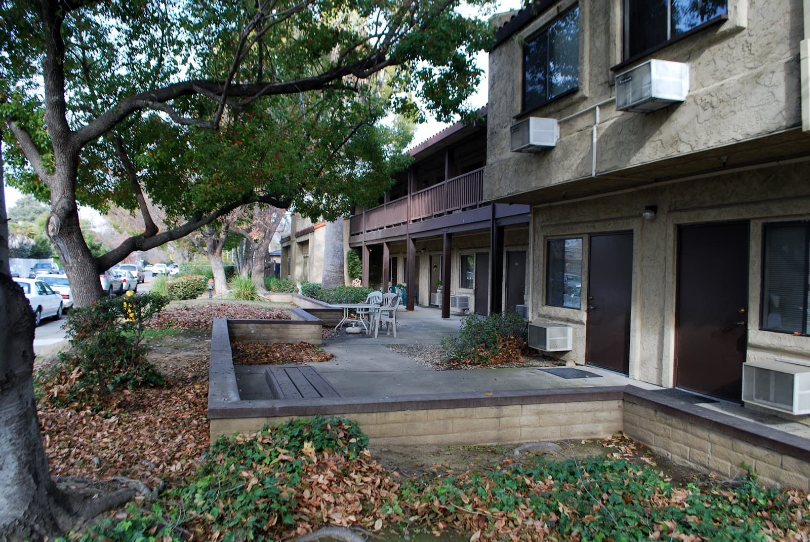 Leisure Manor photo 2