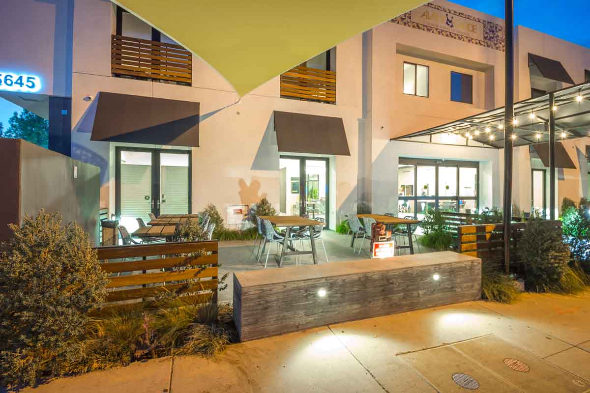 Avantgarde Senior Living Of Tarzana photo 4