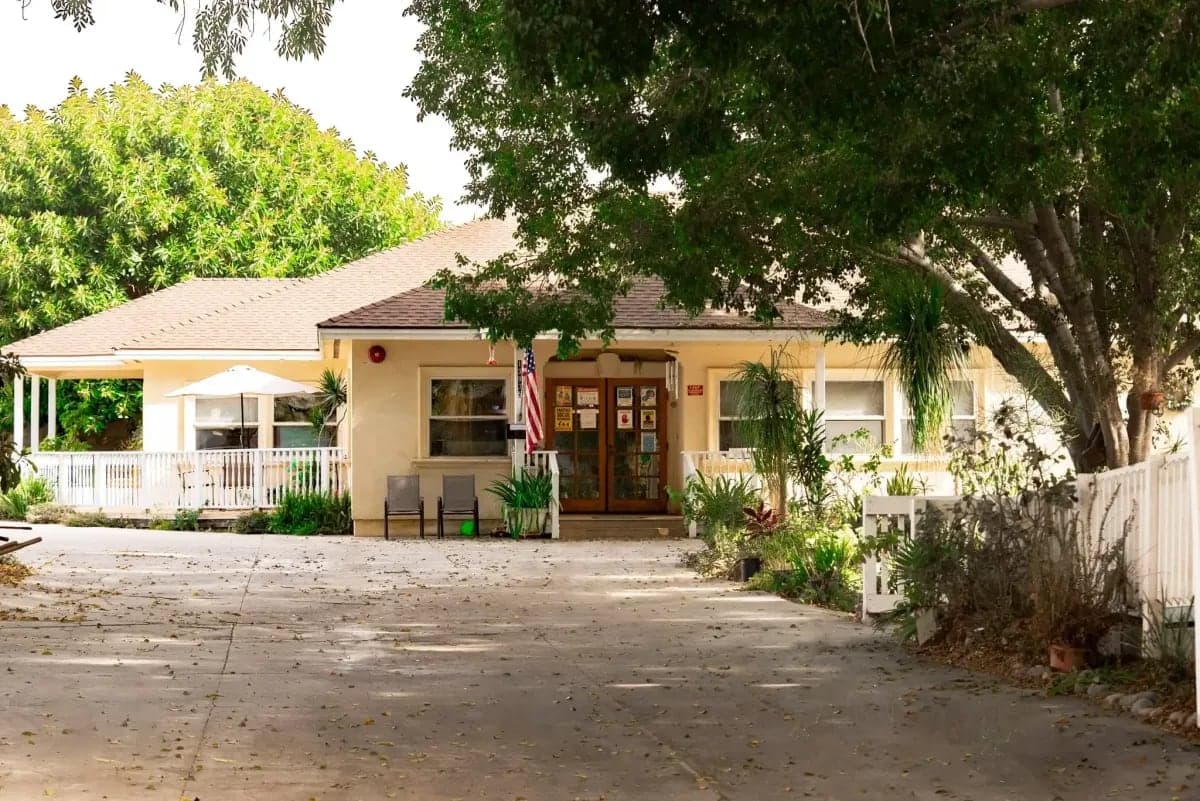 Walnut Villa photo 3