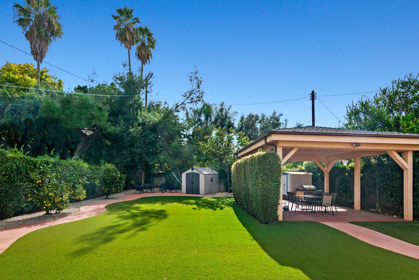 Elegant Senior Living Encino photo 2